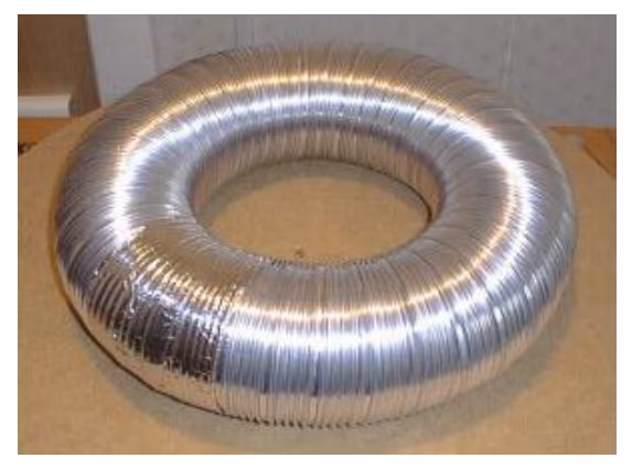 Bilde av en torus laget av et aluminiumsrør